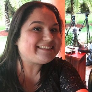 Meet your Posher, Sara